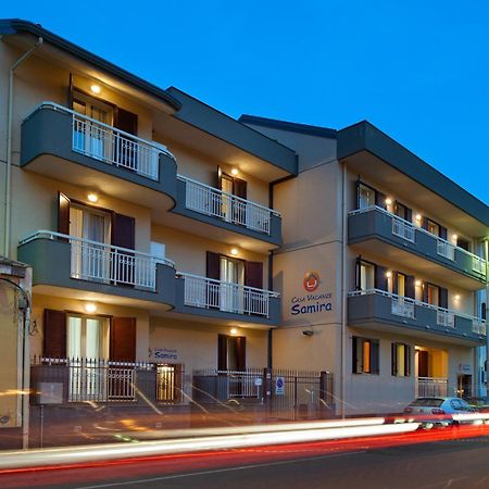 Casa Vacanze Samira Fondachello  Εξωτερικό φωτογραφία